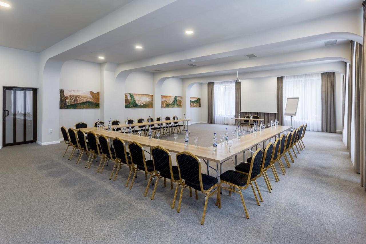 Eden Grand Resort Predeal Esterno foto