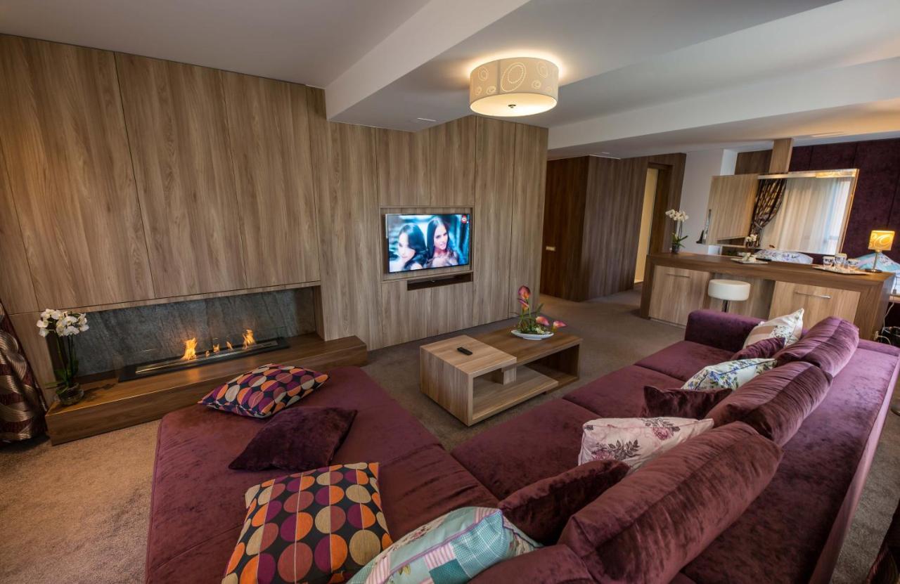 Eden Grand Resort Predeal Esterno foto